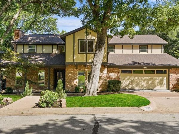 1404 Creekford Drive, Arlington, TX 76012
