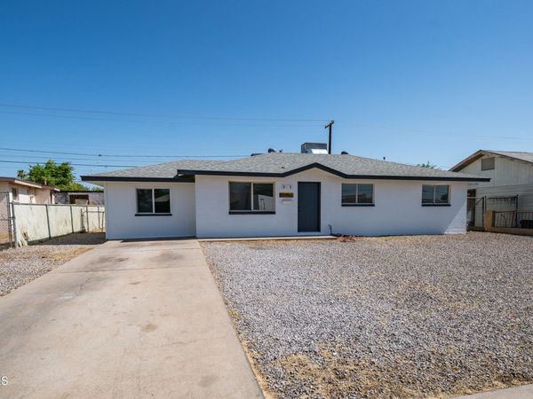 1326 W 6TH Avenue, Mesa, AZ 85202