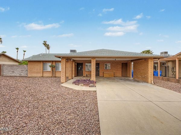 921 W VILLA THERESA Drive, Phoenix, AZ 85023