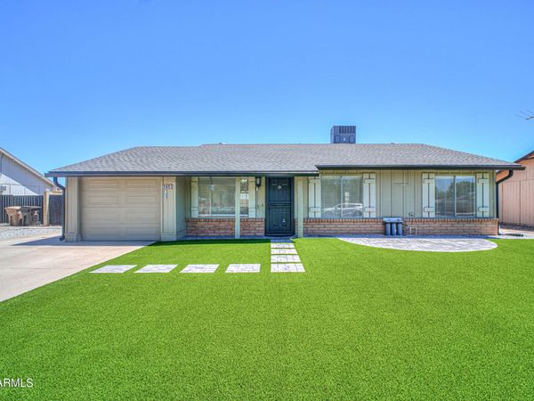 7953 W SAHUARO Drive, Peoria, AZ 85345