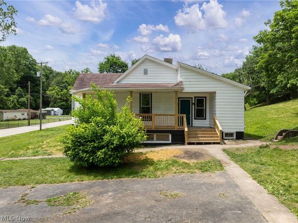 56775 Colerain Pike , Martins Ferry, OH 43935