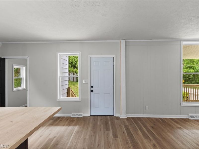 56775 Colerain Pike, Martins Ferry, OH 43935 Photo 5