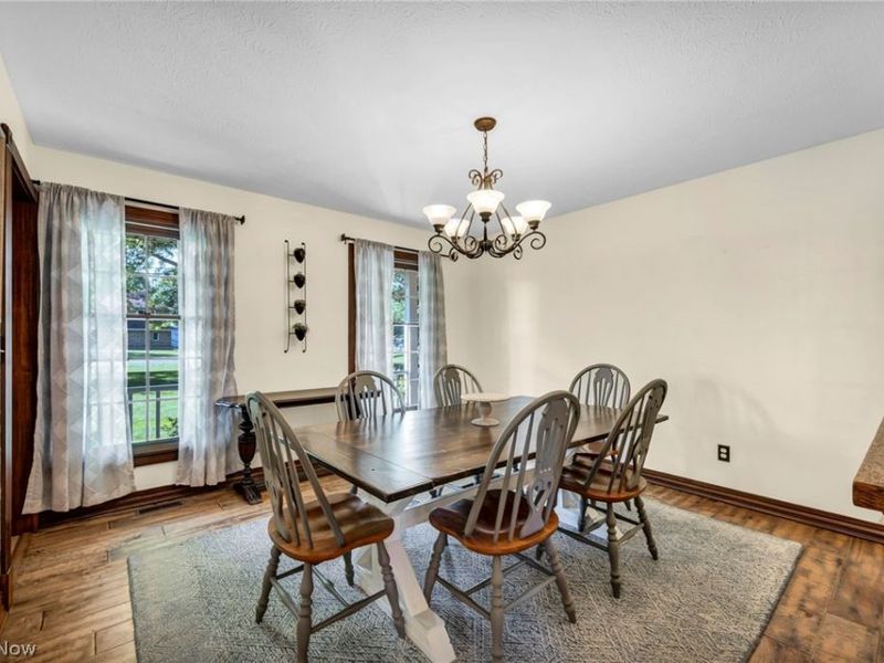 2384 Twin Lakes Drive, Uniontown, OH 44685 Photo 15