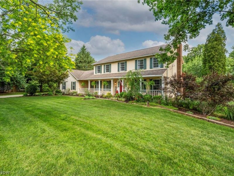 2384 Twin Lakes Drive, Uniontown, OH 44685 Photo 41