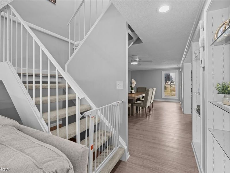 988 Som Center Road, Unit E2, Mayfield Village, OH 44143 Photo 14