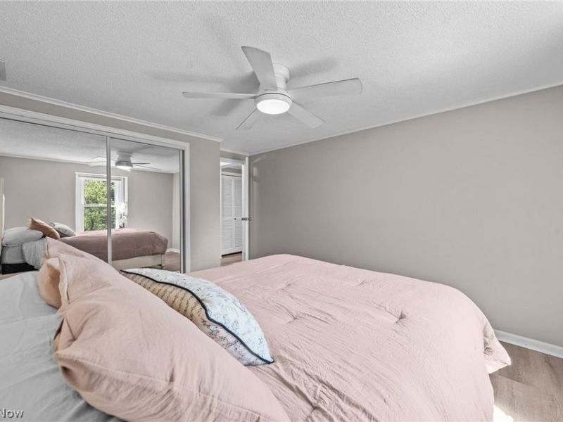 988 Som Center Road, Unit E2, Mayfield Village, OH 44143 Photo 36