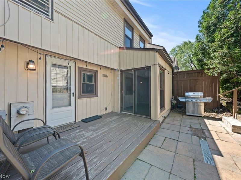 988 Som Center Road, Unit E2, Mayfield Village, OH 44143 Photo 40