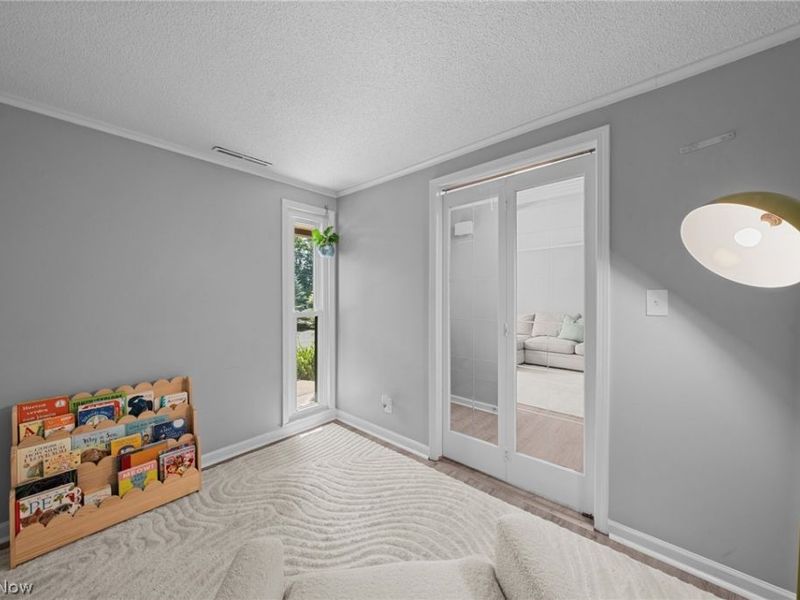 988 Som Center Road, Unit E2, Mayfield Village, OH 44143 Photo 7