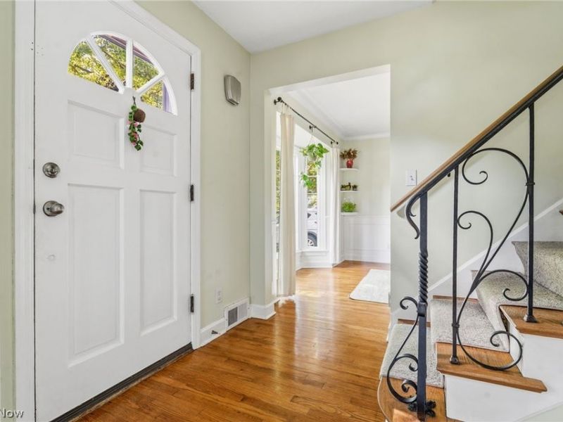 102 Winston Road, Akron, OH 44313 Photo 7