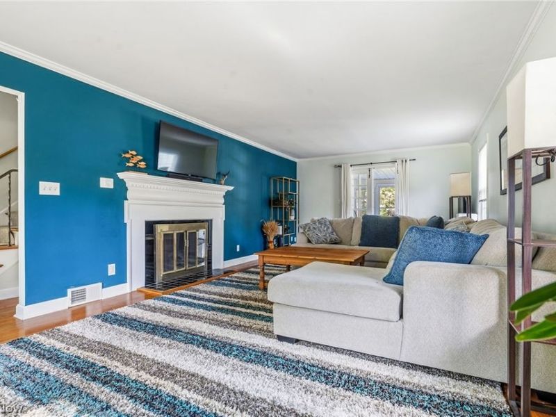 102 Winston Road, Akron, OH 44313 Photo 9