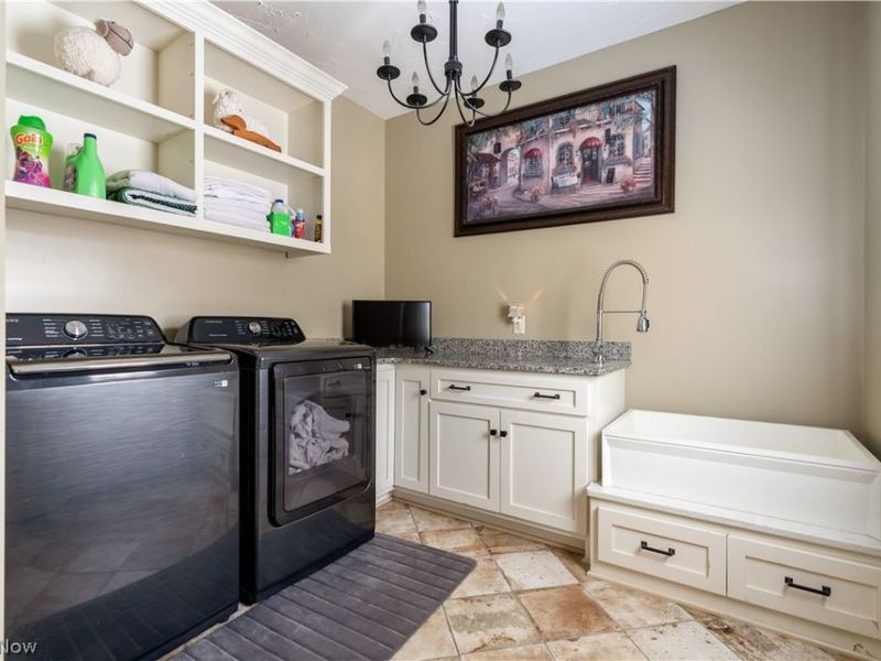 7912 Greenwich Boulevard NW, Massillon, OH 44646 Photo 14