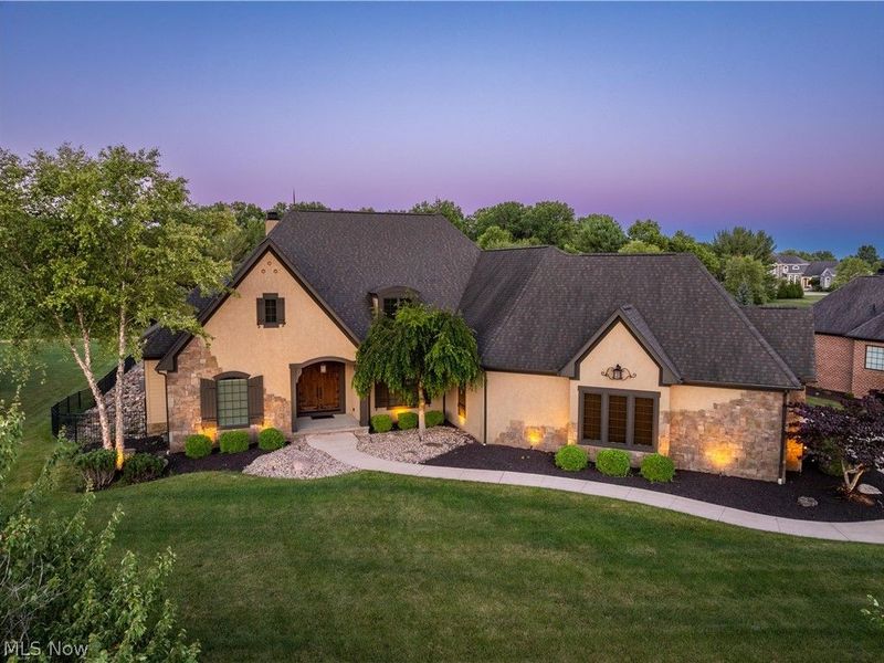 7912 Greenwich Boulevard NW, Massillon, OH 44646 Photo 2