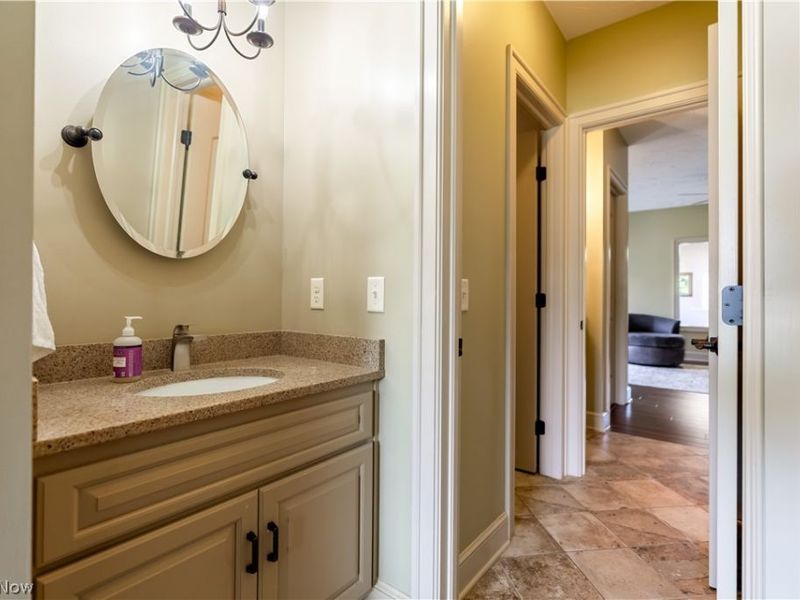 7912 Greenwich Boulevard NW, Massillon, OH 44646 Photo 22