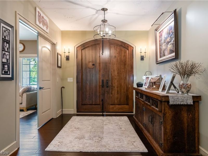 7912 Greenwich Boulevard NW, Massillon, OH 44646 Photo 3