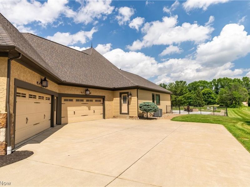 7912 Greenwich Boulevard NW, Massillon, OH 44646 Photo 36