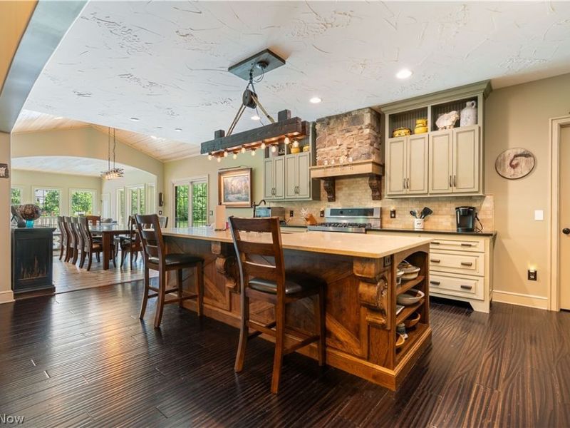 7912 Greenwich Boulevard NW, Massillon, OH 44646 Photo 7