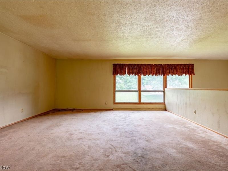8944 Colton Street NW, Massillon, OH 44646 Photo 5