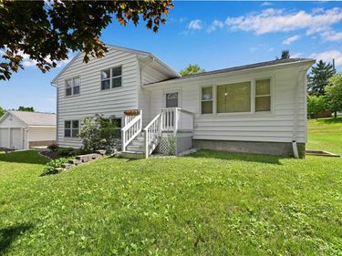 12 Orchard Lane, Penn Yan, NY 14527