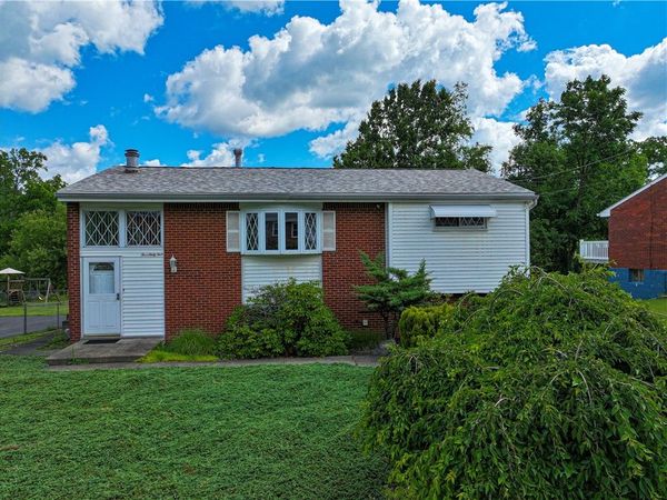 565 Anderson Avenue, Plum Borough, PA 15239