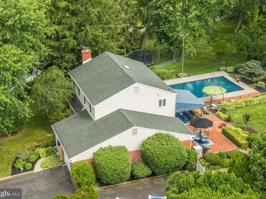 217 HEMLOCK LANE, SPRINGFIELD, PA 19064