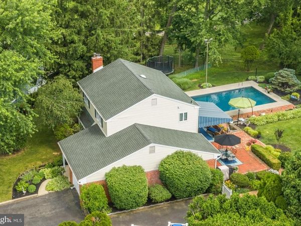 217 HEMLOCK LANE, SPRINGFIELD, PA 19064