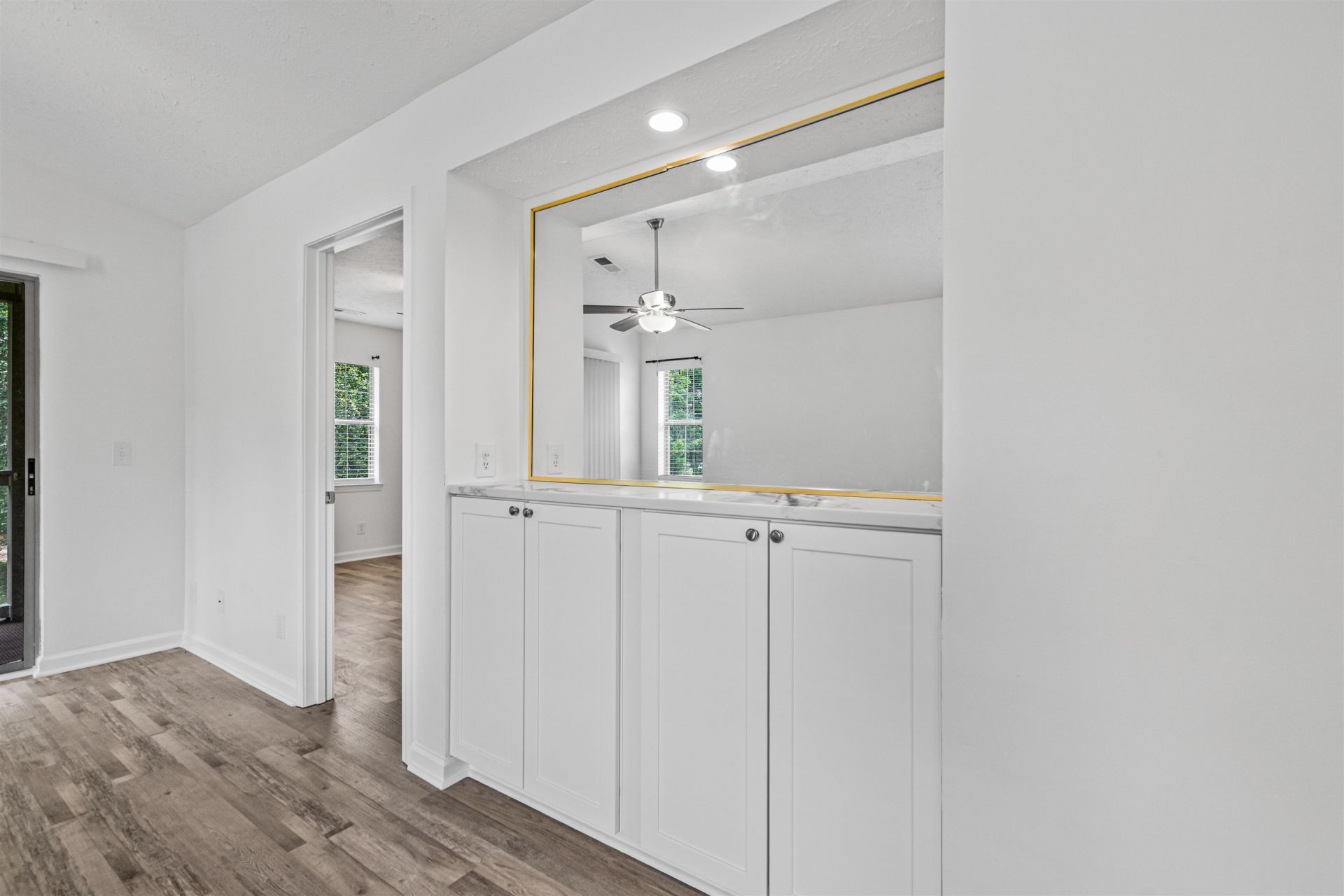 215 Pinehurst Ln. Photo 15