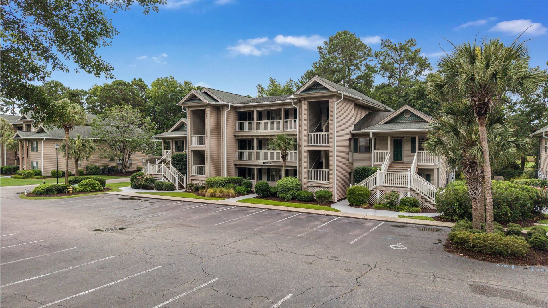 215 Pinehurst Ln. Photo 34