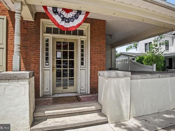 50 S BROAD STREET, LITITZ, PA 17543