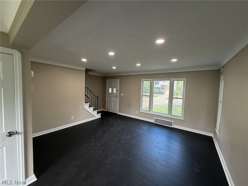 3928 Strandhill Road, Cleveland, OH 44128 Photo 3