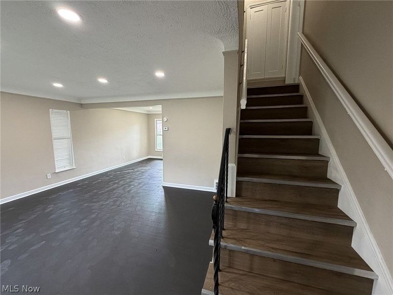 3928 Strandhill Road, Cleveland, OH 44128 Photo 7