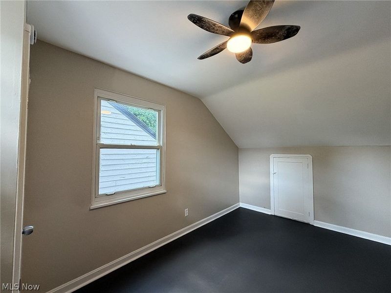 3928 Strandhill Road, Cleveland, OH 44128 Photo 8