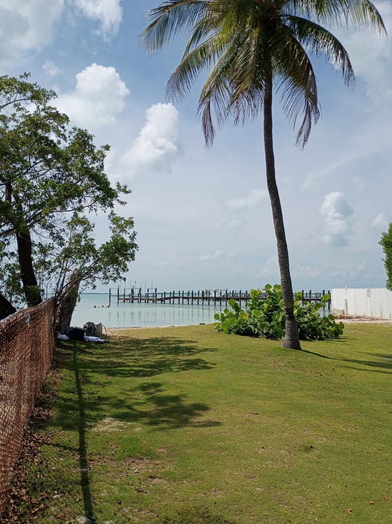 106 S Bay Harbor Drive, Key Largo, FL 33037 Photo