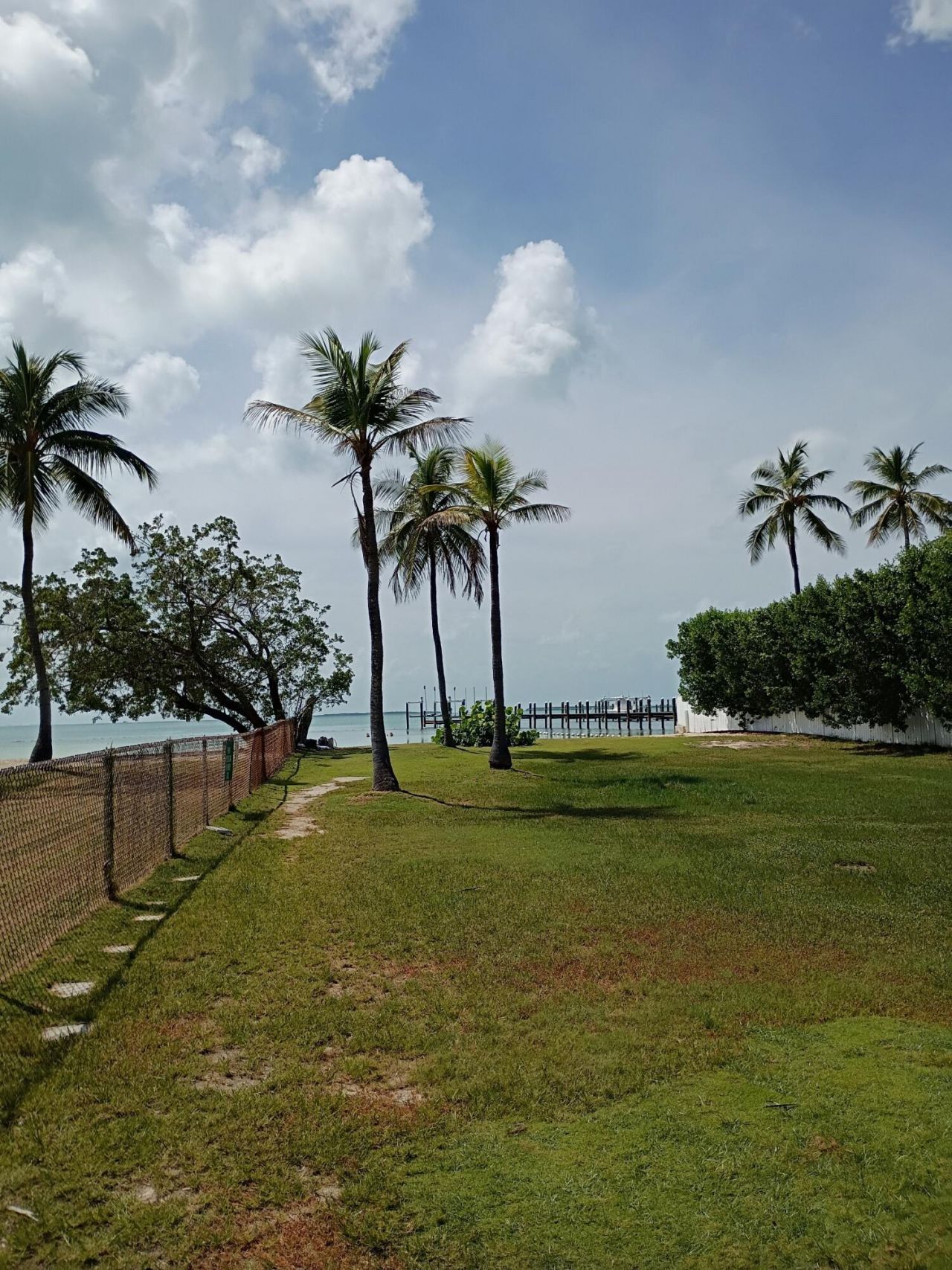 106 S Bay Harbor Drive, Key Largo, FL 33037 Photo