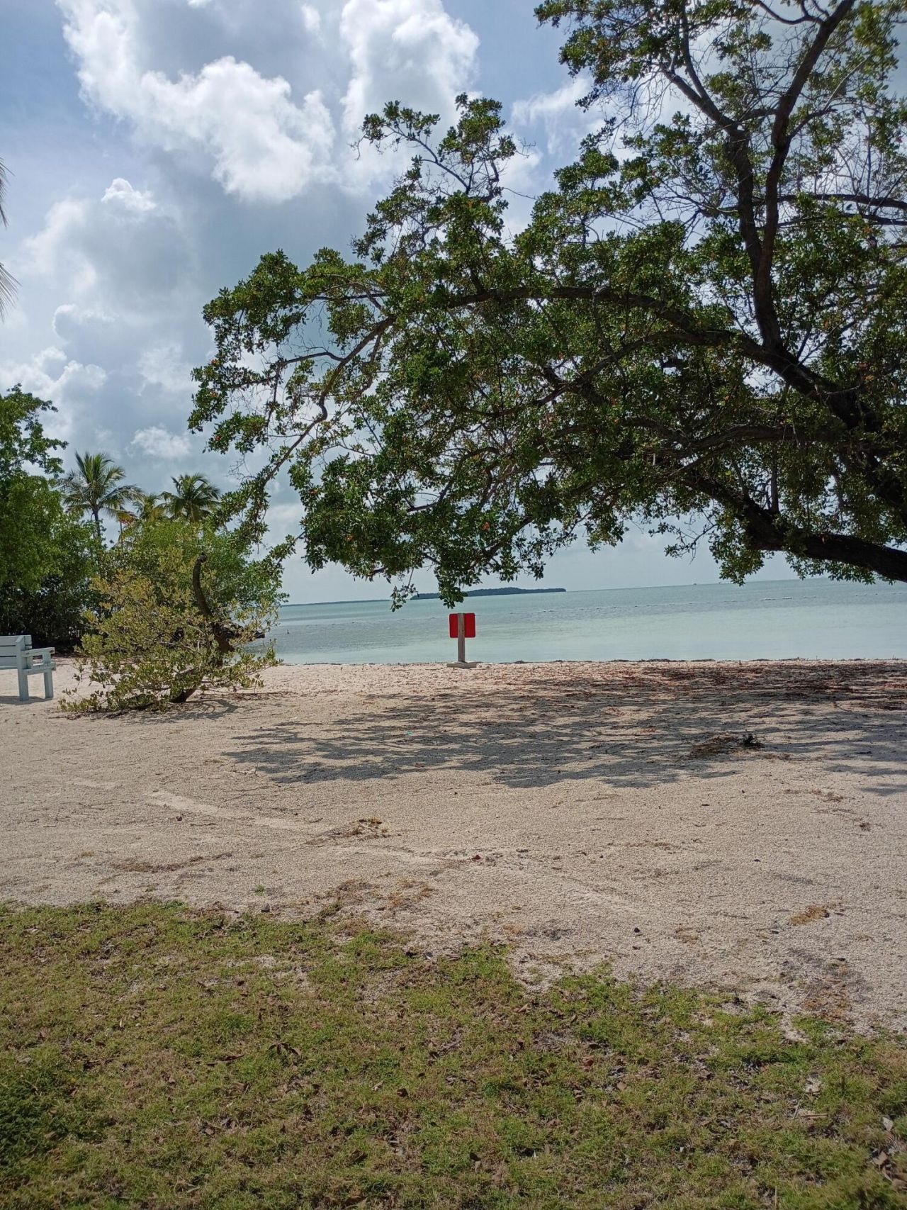 106 S Bay Harbor Drive, Key Largo, FL 33037 Photo