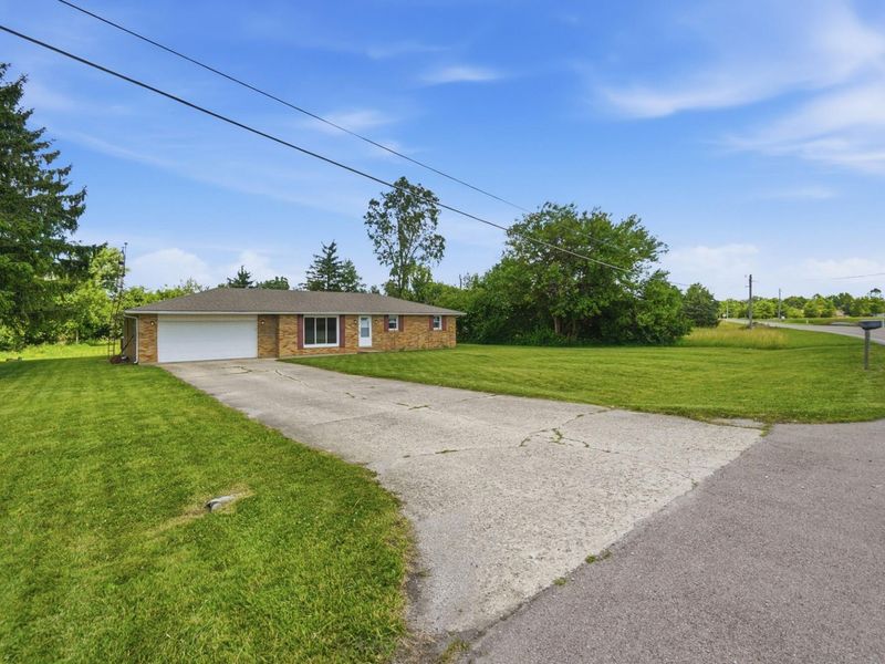 1885 Troy Urbana Road, Troy, OH 45373 Photo 2