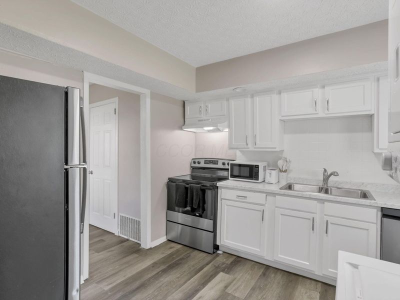 4615-4617 Langley Avenue, Unit 17, Columbus, OH 43213 Photo 9
