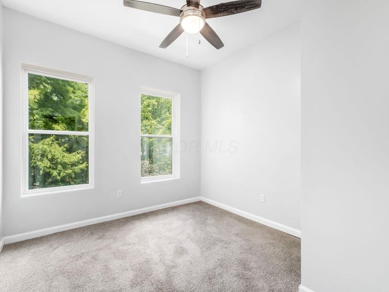256 N Monroe Avenue, Columbus, OH 43203 Photo 33