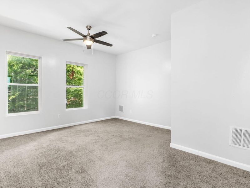 256 N Monroe Avenue, Columbus, OH 43203 Photo 37