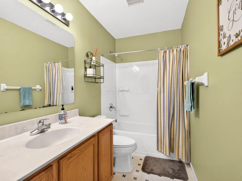 7769 Kingman Place, Lewis Center, OH 43035 Photo 24