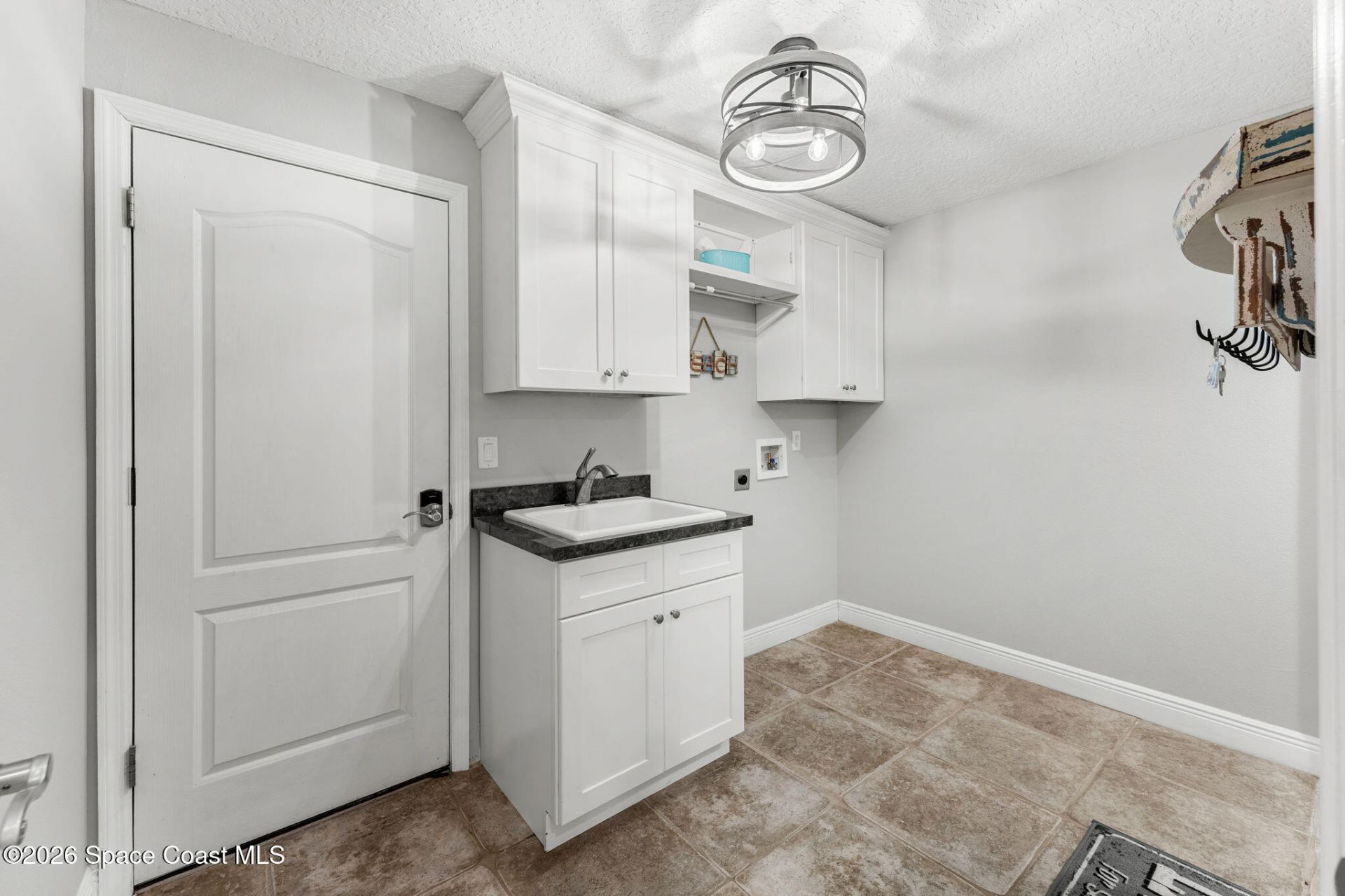2593 Sykes Creek Drive, Merritt Island, FL 32953 Photo