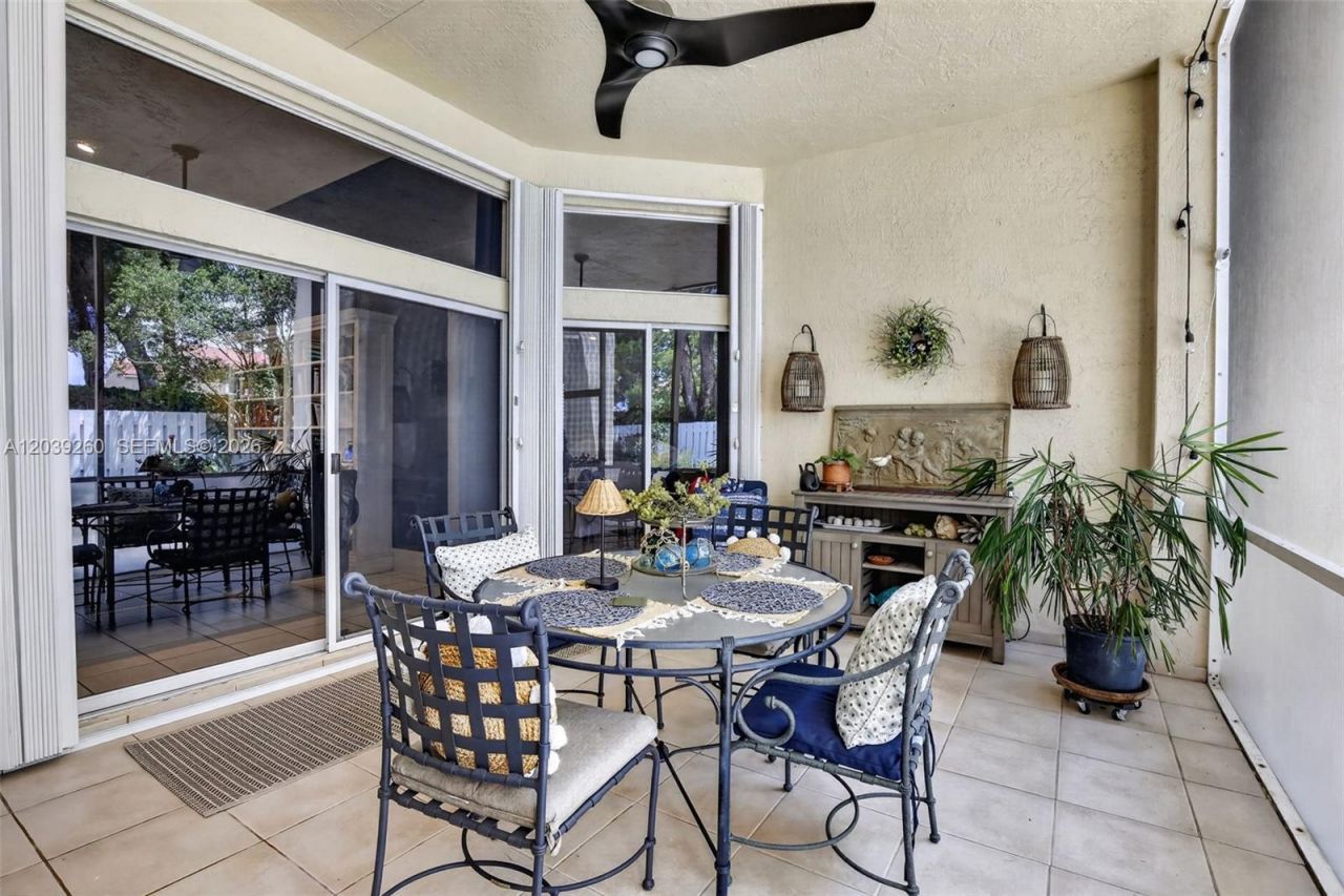 549 Slippery Rock Rd, Weston, FL 33327 Photo