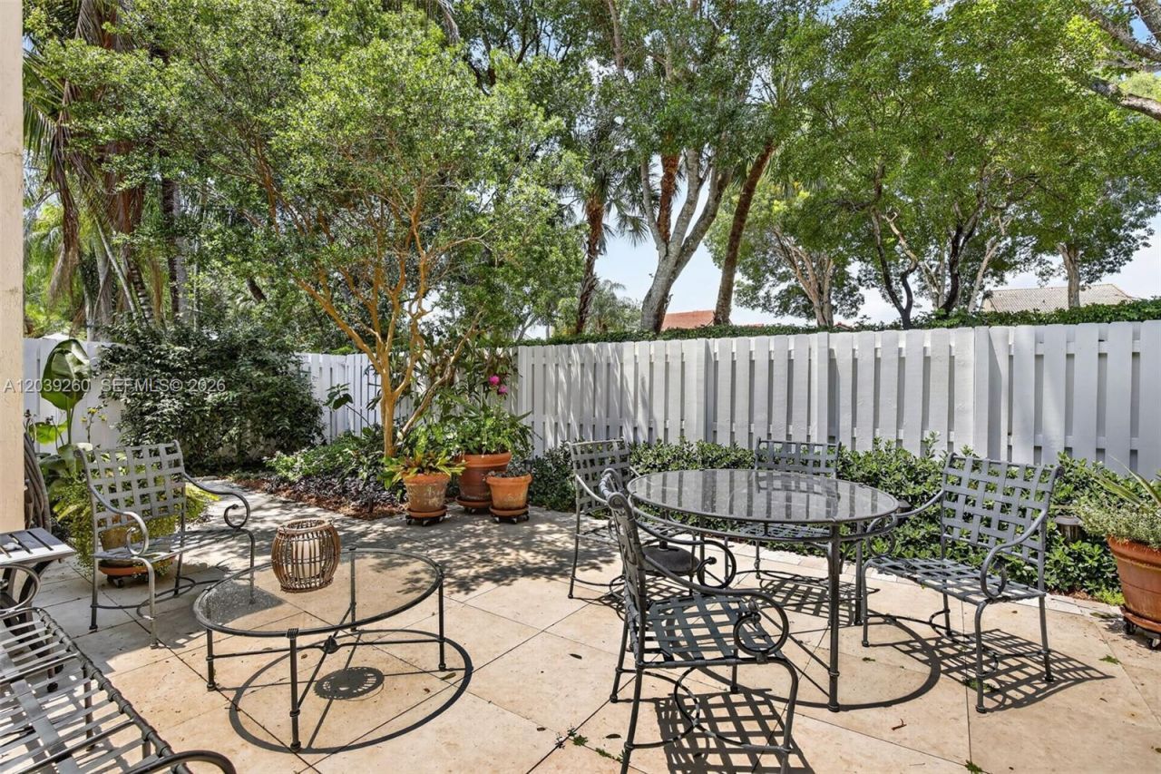 549 Slippery Rock Rd, Weston, FL 33327 Photo
