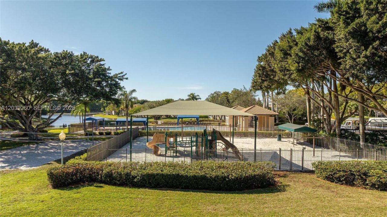 549 Slippery Rock Rd, Weston, FL 33327 Photo