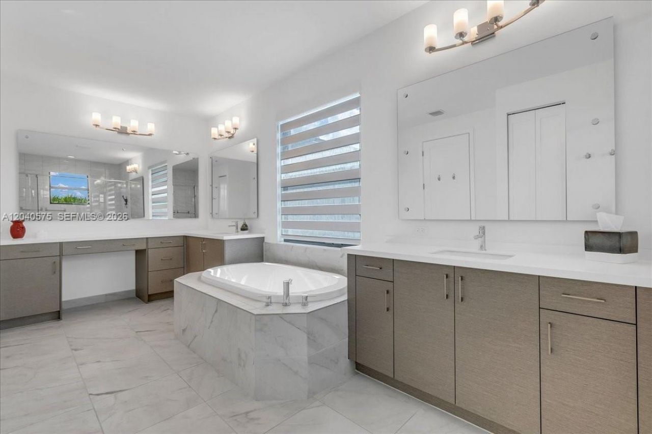 17628 Sparkling River Rd , Unit 17628, Boca Raton, FL 33496 Photo