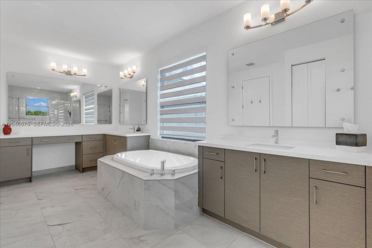 17628 Sparkling River Rd , Unit 17628, Boca Raton, FL 33496 Photo