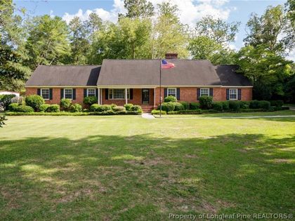 209 W Prospect Avenue Raeford, NC 28376