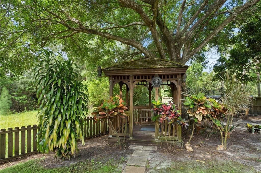 330 SE Southwood Trail, Stuart, FL 34997 Photo