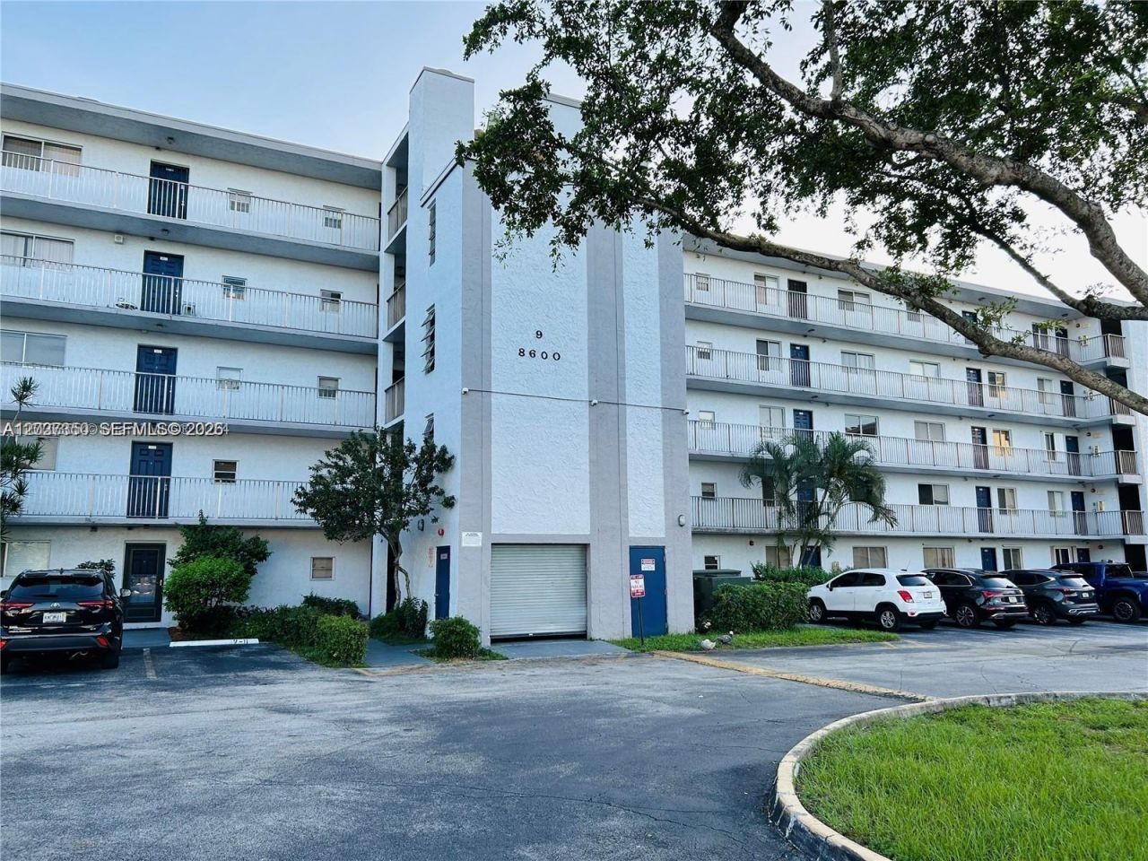 8600 N Sherman Cir , Unit 504, Miramar, FL 33025 Photo