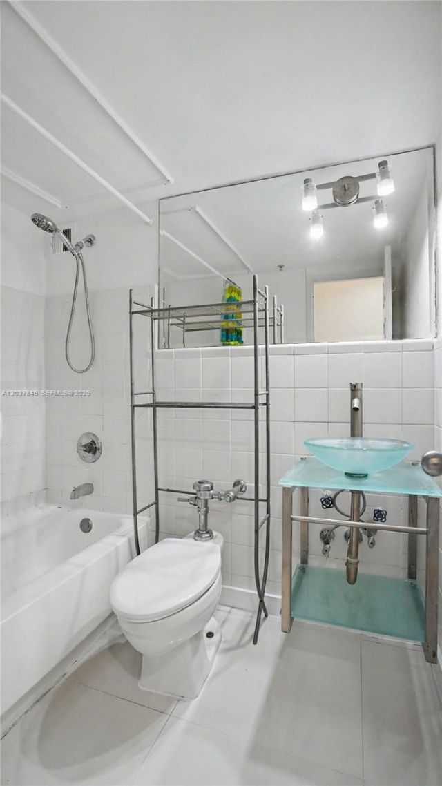 1500 Bay Rd , Unit 1210S, Miami Beach, FL 33139 Photo