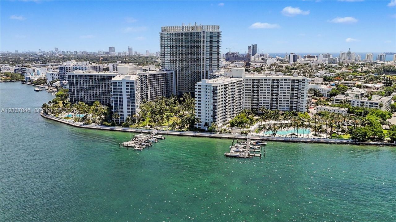 1500 Bay Rd , Unit 1210S, Miami Beach, FL 33139 Photo